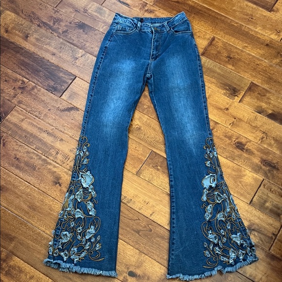 Denim - Embroidered Flare Jeans
